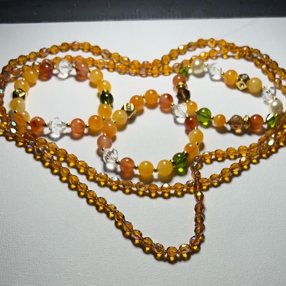 Joan Rivers Amber Colored Lot 24” Necklace Three Stretch Bracelets J19
